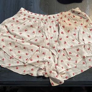 Soft white w/red flower shorts